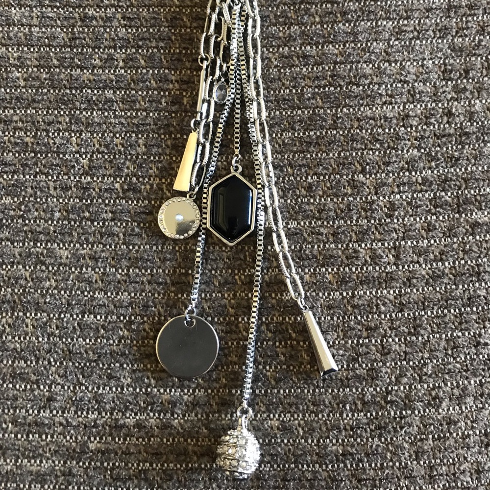 WHBM silver necklace !